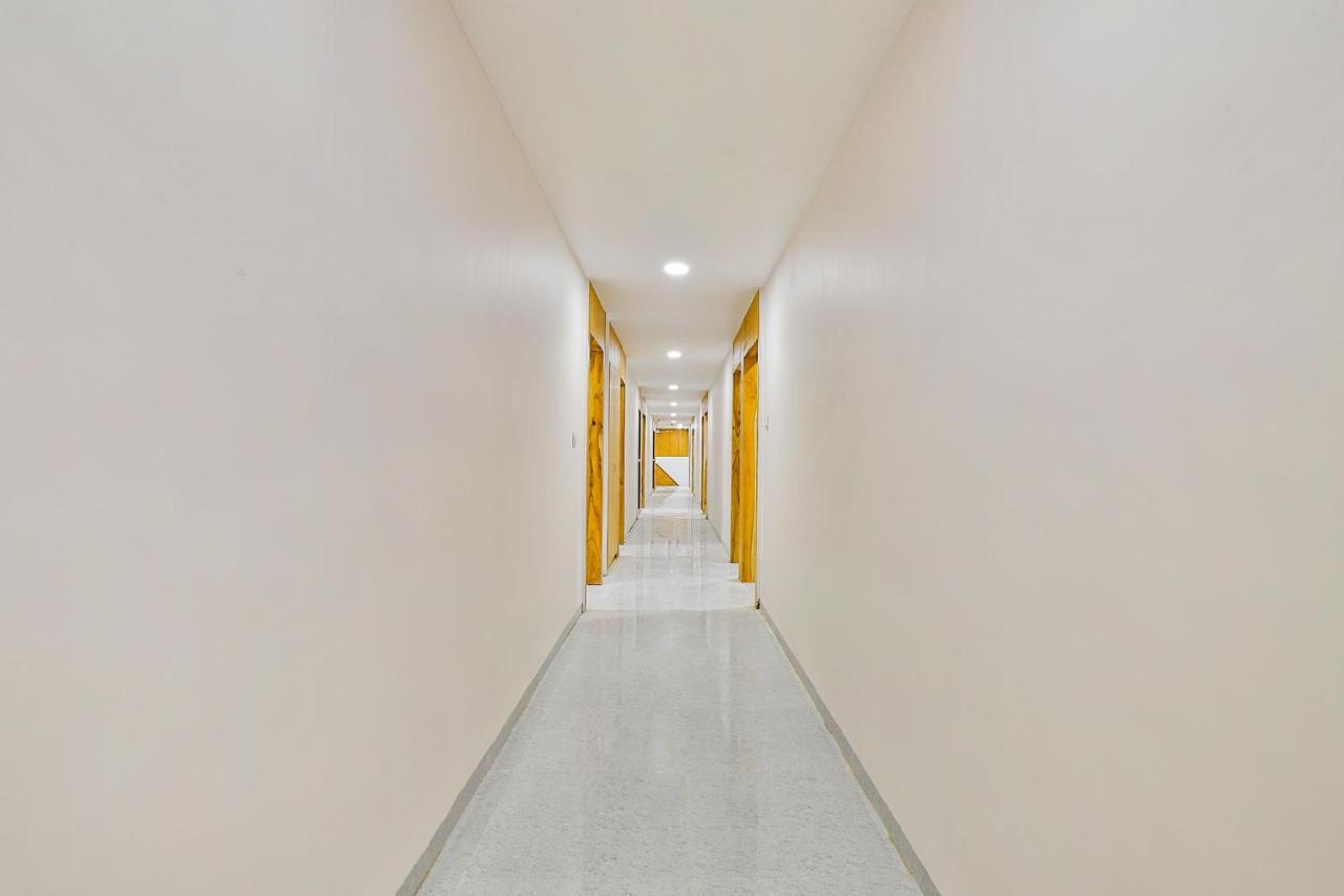 أحمد أباد Fabhotel Parkland A المظهر الخارجي الصورة